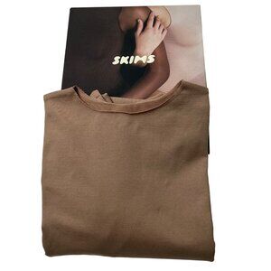 SKIMS Essential Crew Neck Long Sleeve Bodysuit Tigers Eye 2X/3X